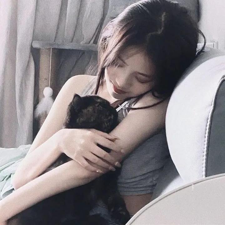 男性新娘子